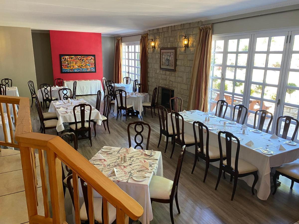 The Historic Hogsback Inn Esterno foto